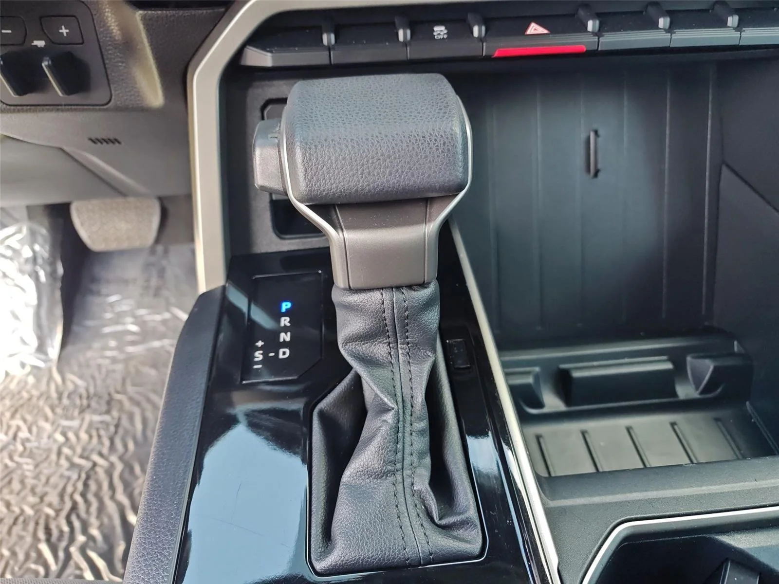 2023 Toyota Tundra SR5 - Photo 28