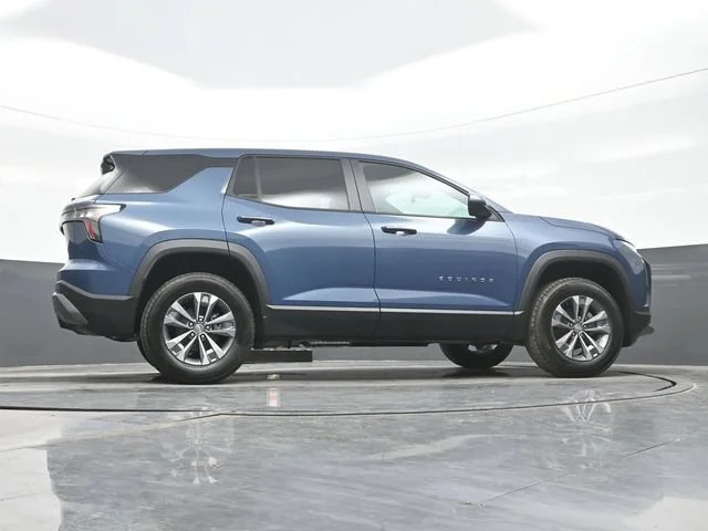 New 2027 Lakeshore Blue Metallic Chevrolet LT image 25