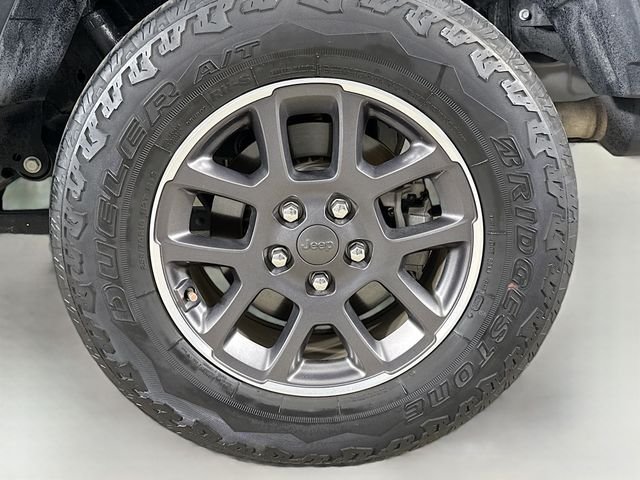 Used 2021 Black Jeep Sport image 29
