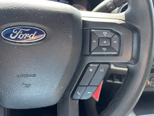 Used 2020 Black Ford XLT image 27