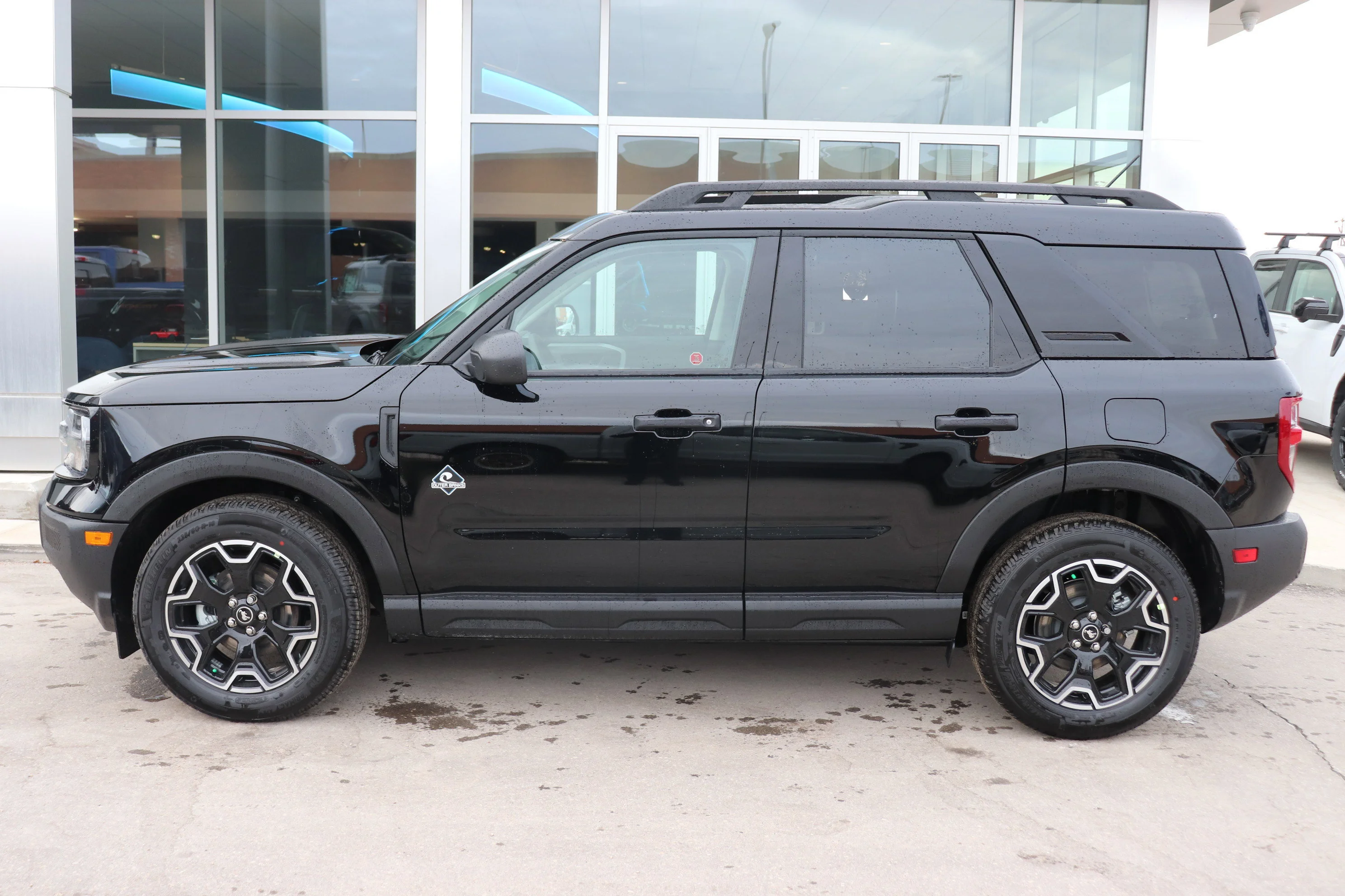 New 2026 SHADOW BLACK Ford Outer Banks image 3