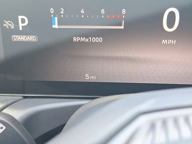 New 2026 Energetic Ember / Super Black Two-tone Nissan SR image 16