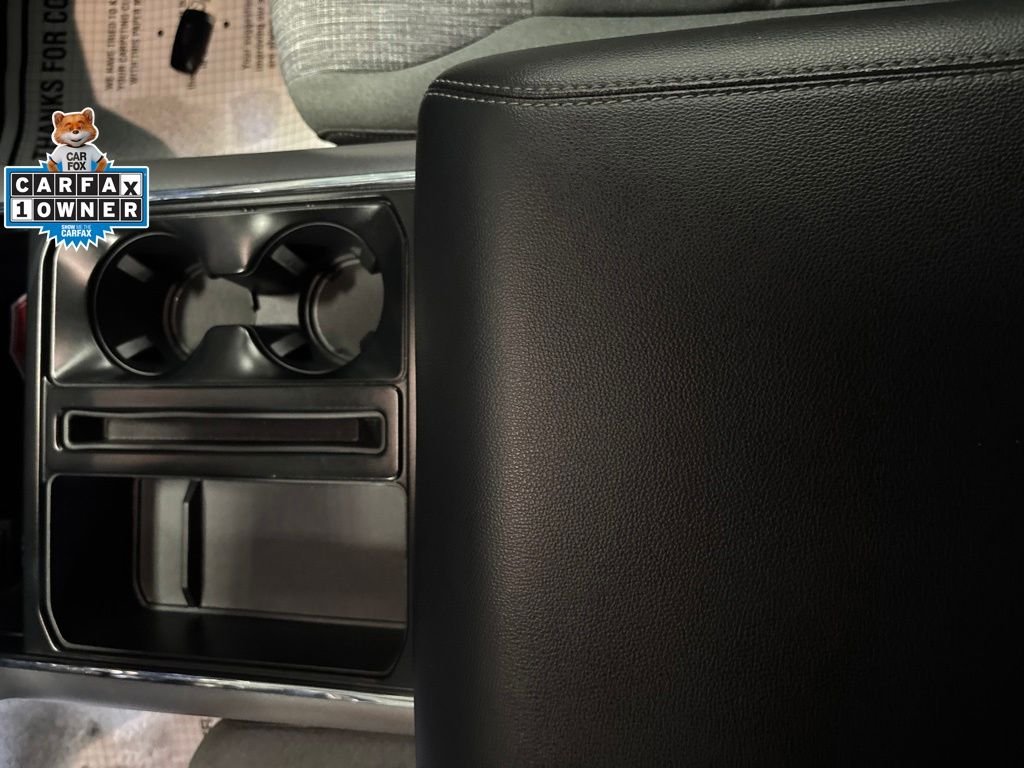 Used 2023 Oxford White Ford XLT image 19