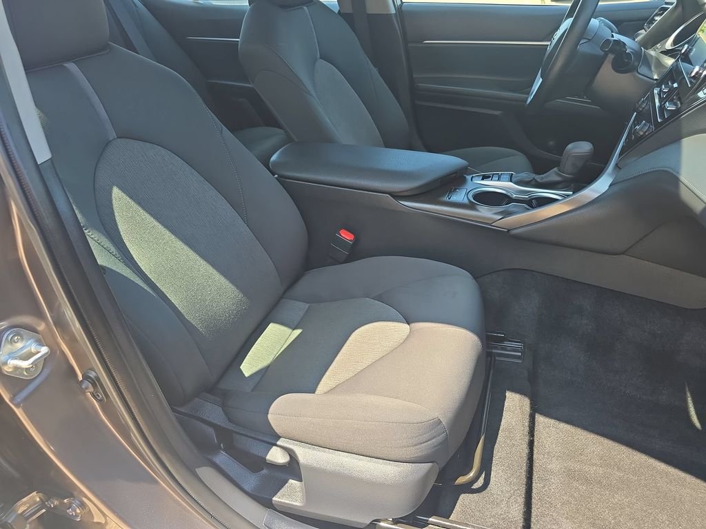 2023 Toyota Camry LE - Photo 38