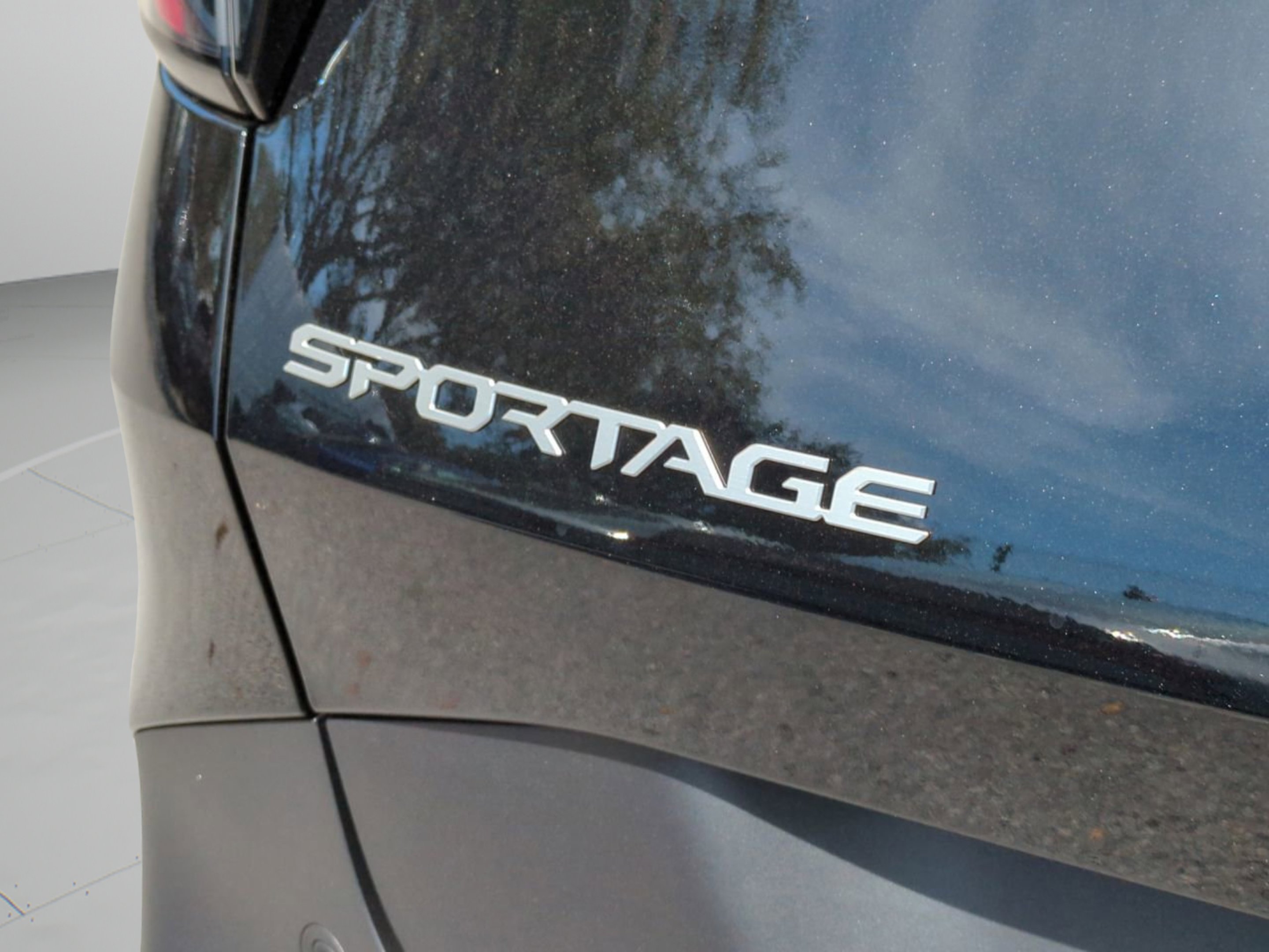 New 2026 Ebony Black Kia EX image 15