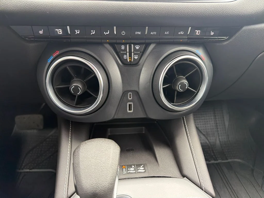 Used 2023 Gray Chevrolet LT image 18