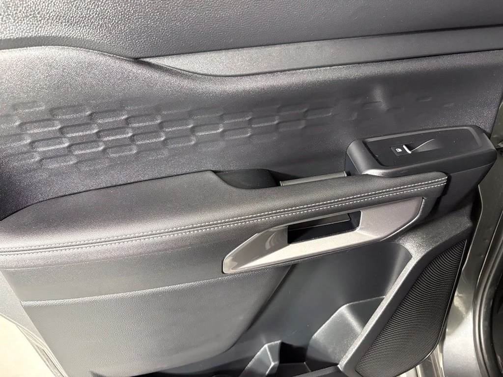 Used 2025 Gray Ford XLT image 34