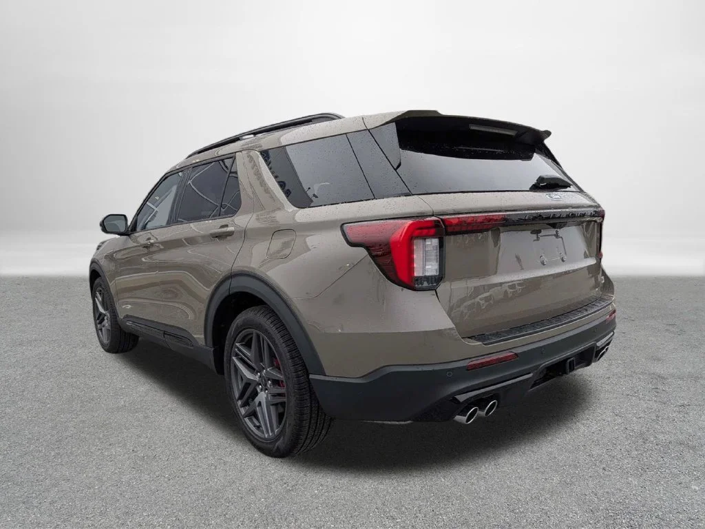 New 2026 Marsh Gray Ford ST image 5