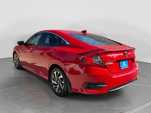 Used 2018 Red Honda EX image 5