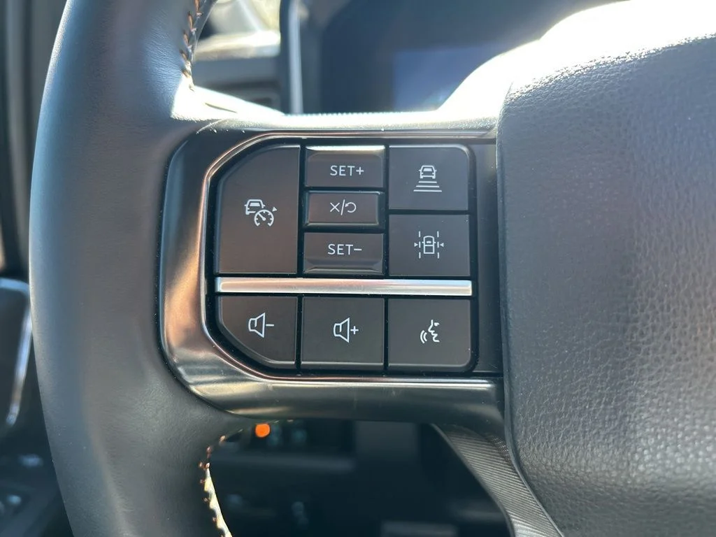 Used 2024 Black Metallic Ford Platinum image 57
