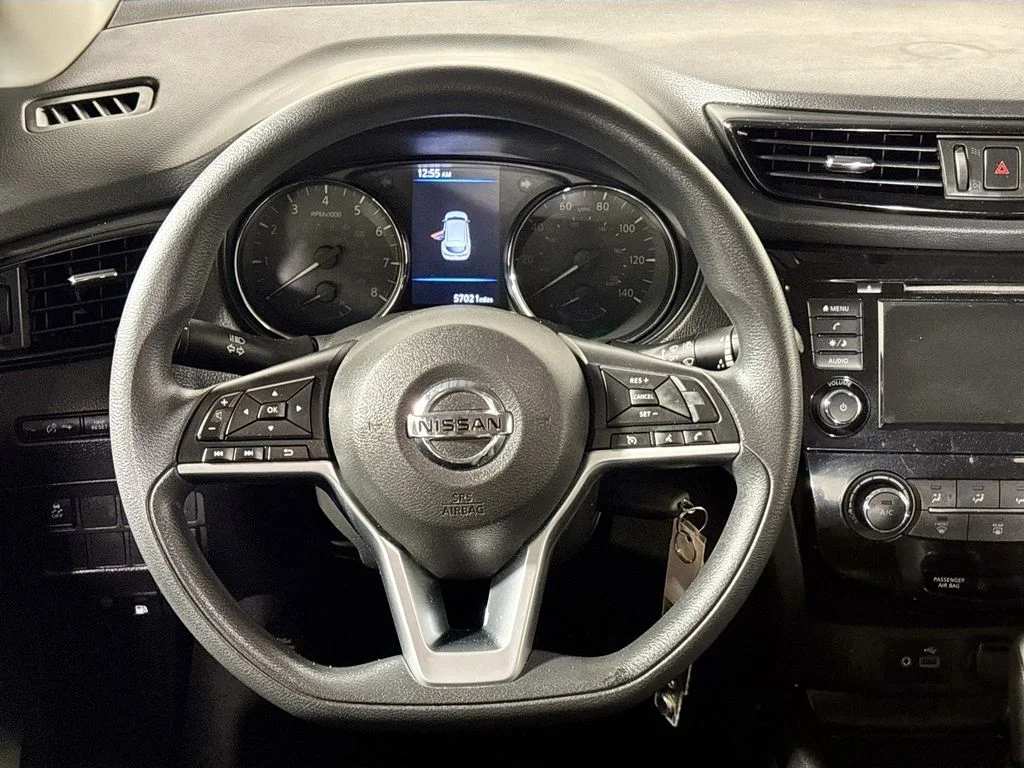 Used 2019 Black Nissan S image 13