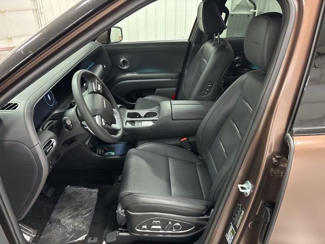Certified Used 2026  Hyundai Calligraphy image 6