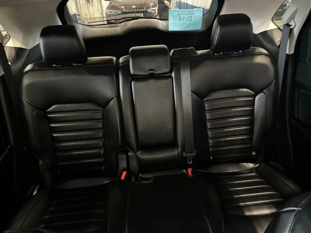 Used 2024 Gray Ford SEL image 34