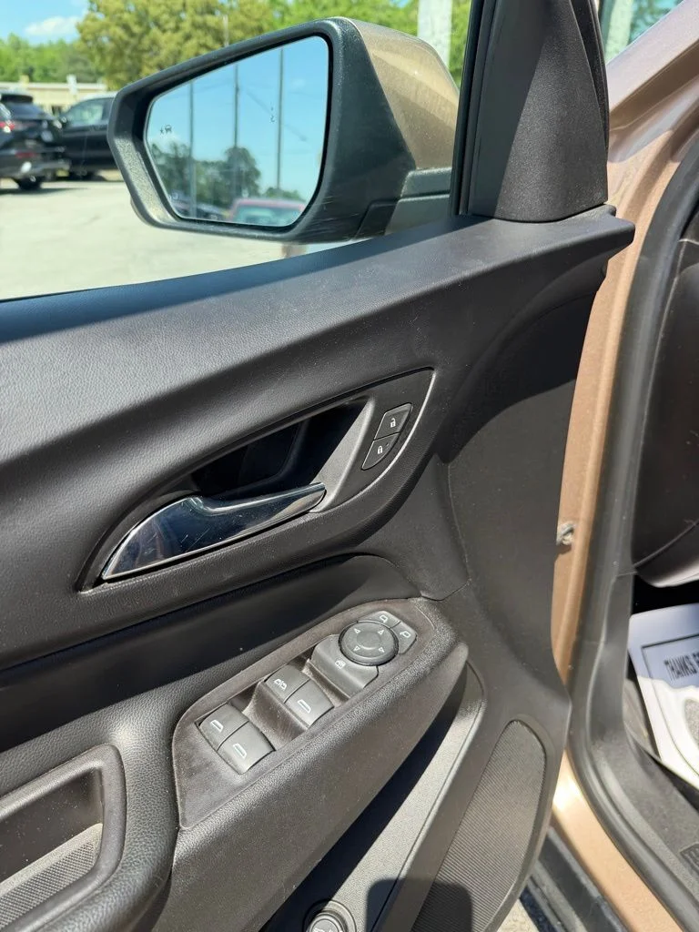 Used 2018 Beige Chevrolet LT image 12