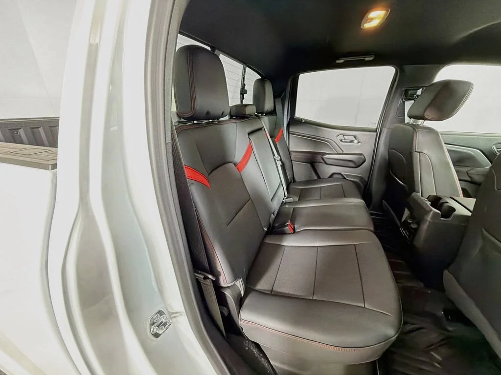 New 2026 Summit White Chevrolet Z71 image 22