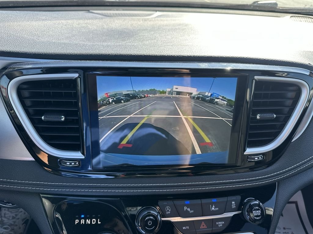 Used 2023 White Chrysler Touring image 23