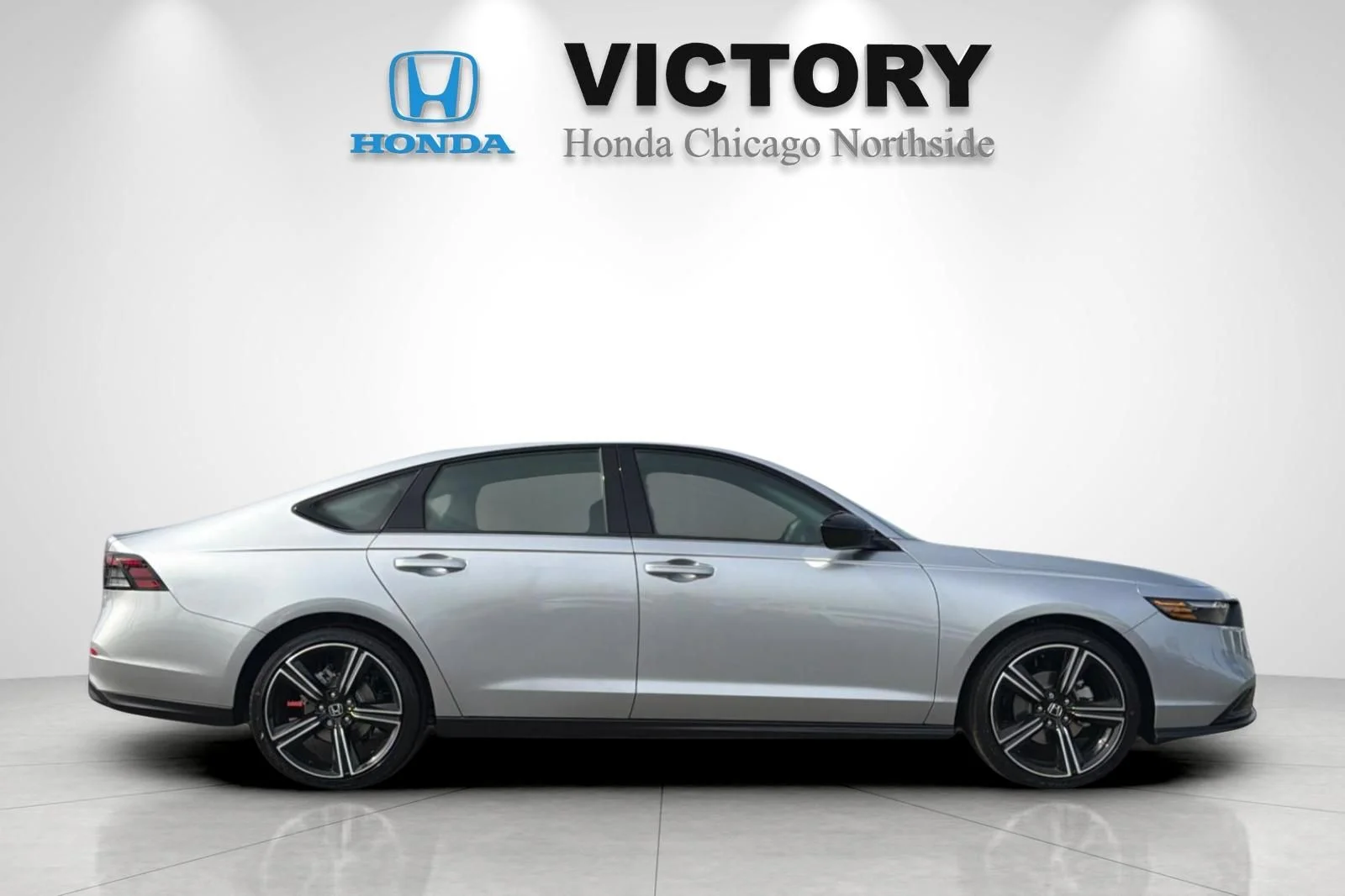 New 2026 Solar Silver Metallic Honda SE image 6