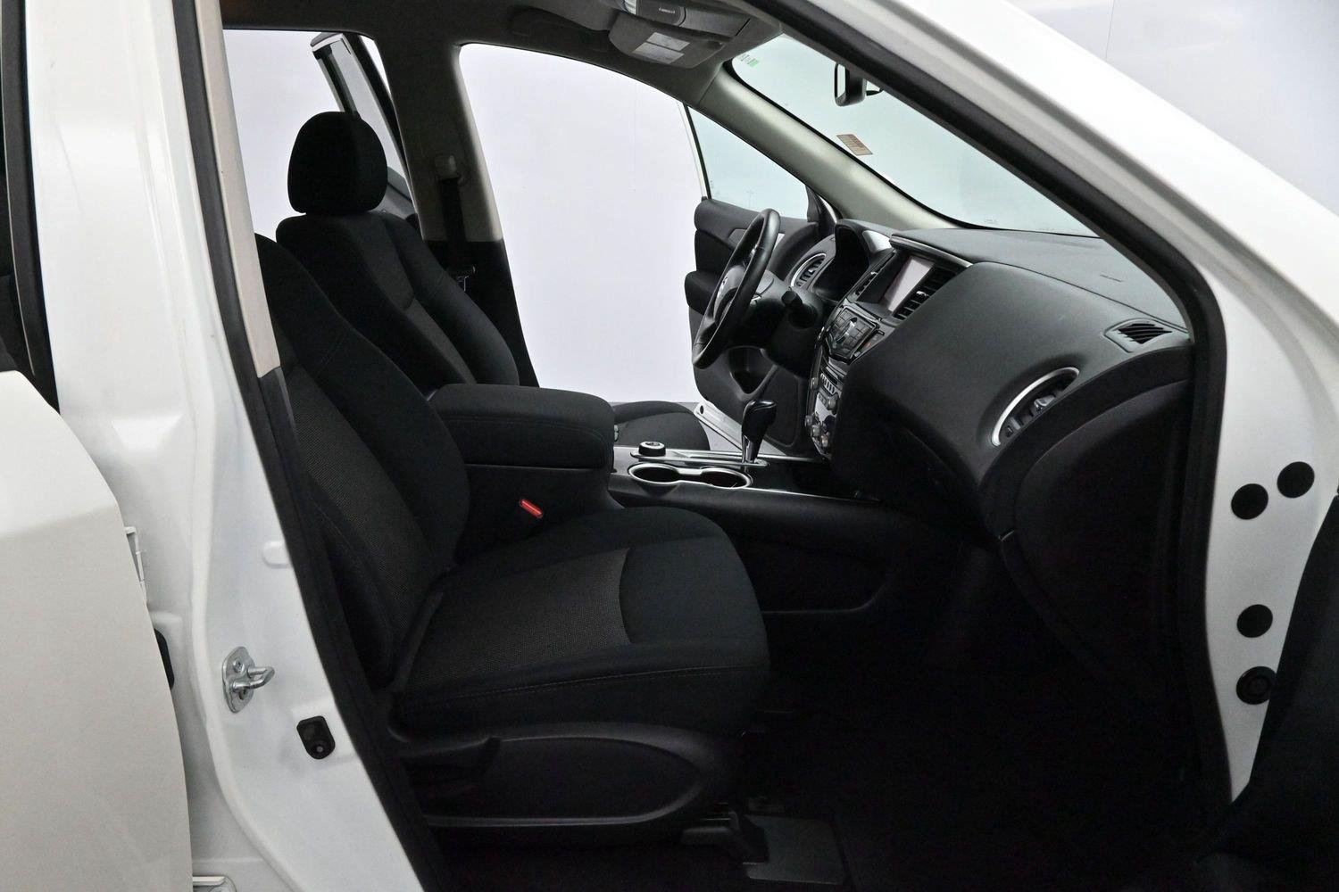 Used 2017 Pearl White Nissan SV image 30