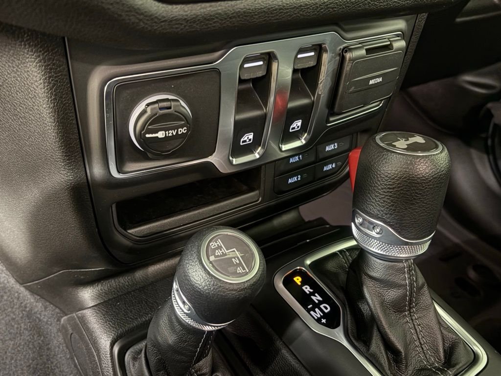 New 2026 Anvil Clearcoat Jeep Sport S image 29