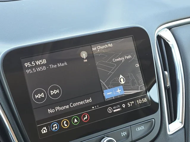 Used 2025 Gray Chevrolet LT image 32