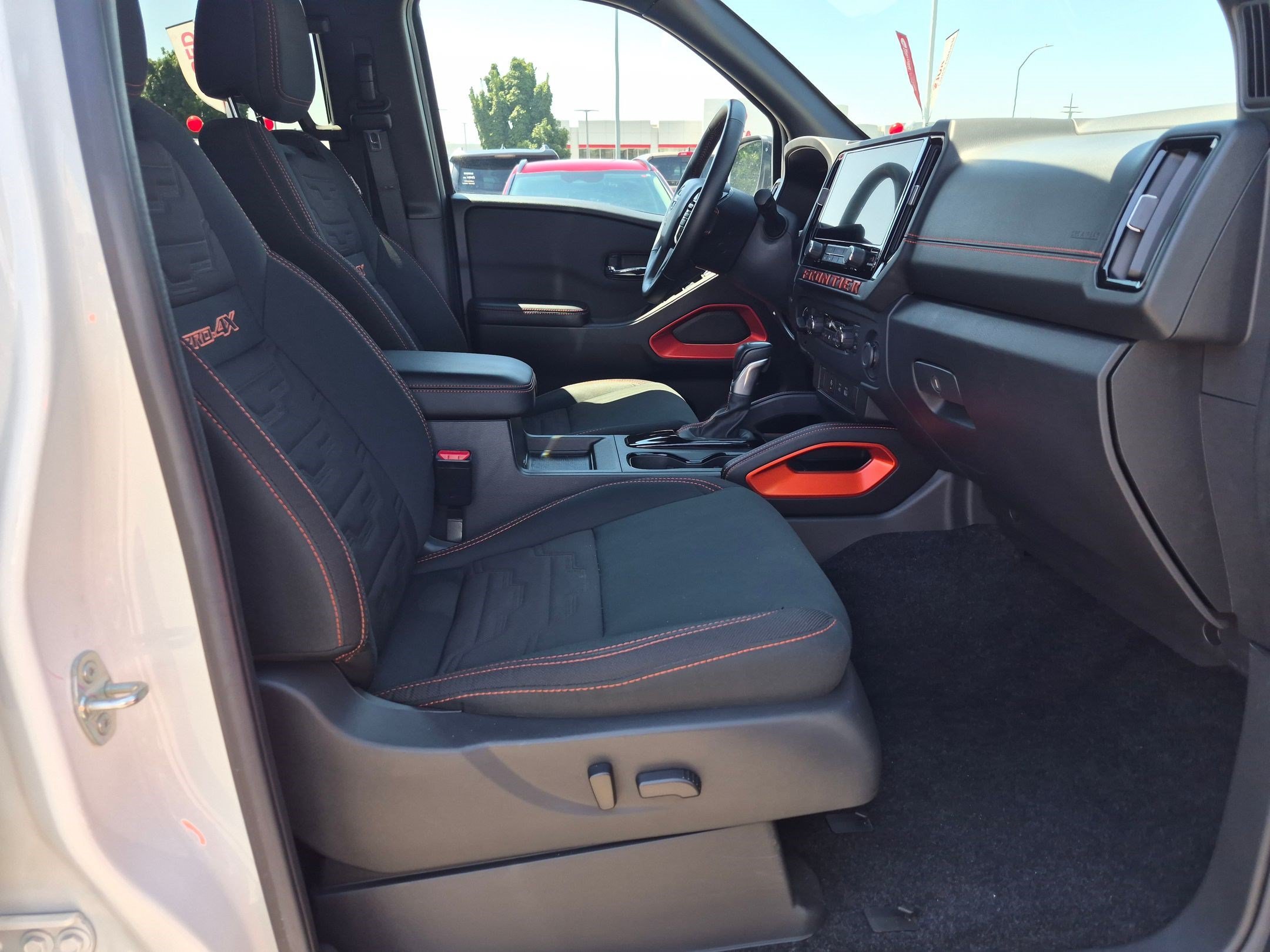 Used 2025 Glacier White Nissan PRO-4X image 29