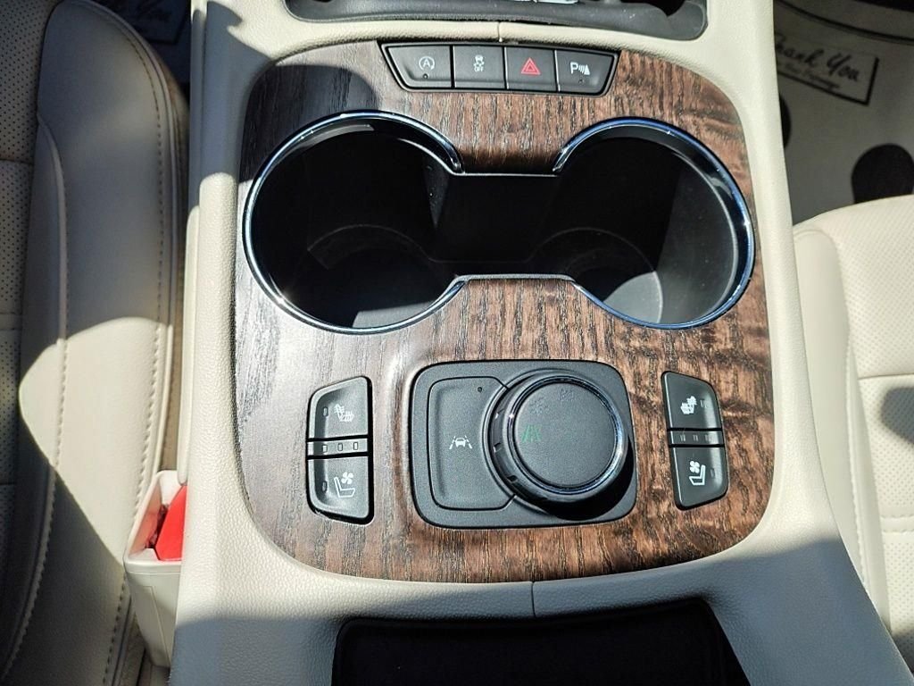 Used 2023 Black GMC Denali image 25