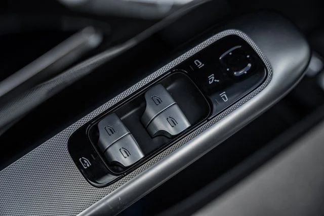 2025 Mercedes-Benz GLC Base - Photo 35