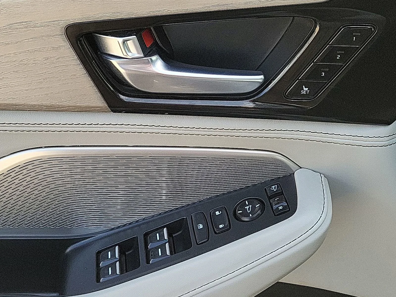2023 Acura MDX Advance Package - Photo 24