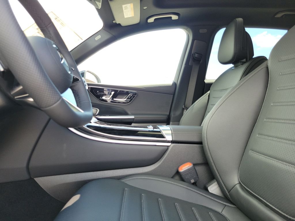 New 2027 Cirrus Silver Metallic Mercedes-Benz GLC 300 image 19
