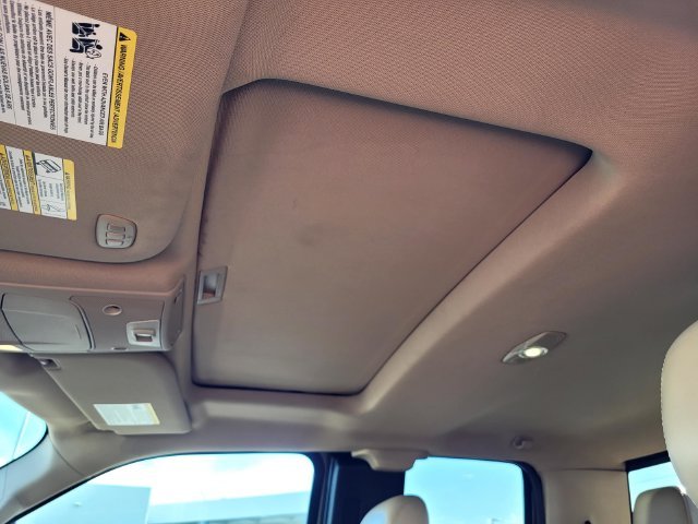 Used 2015  Ford Lariat image 13