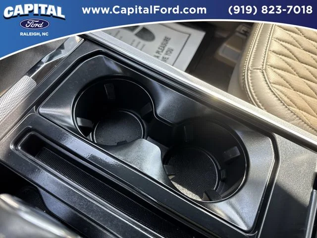 Used 2025 White Ford Platinum image 32
