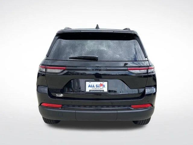 New 2025 Black Jeep Altitude X image 7
