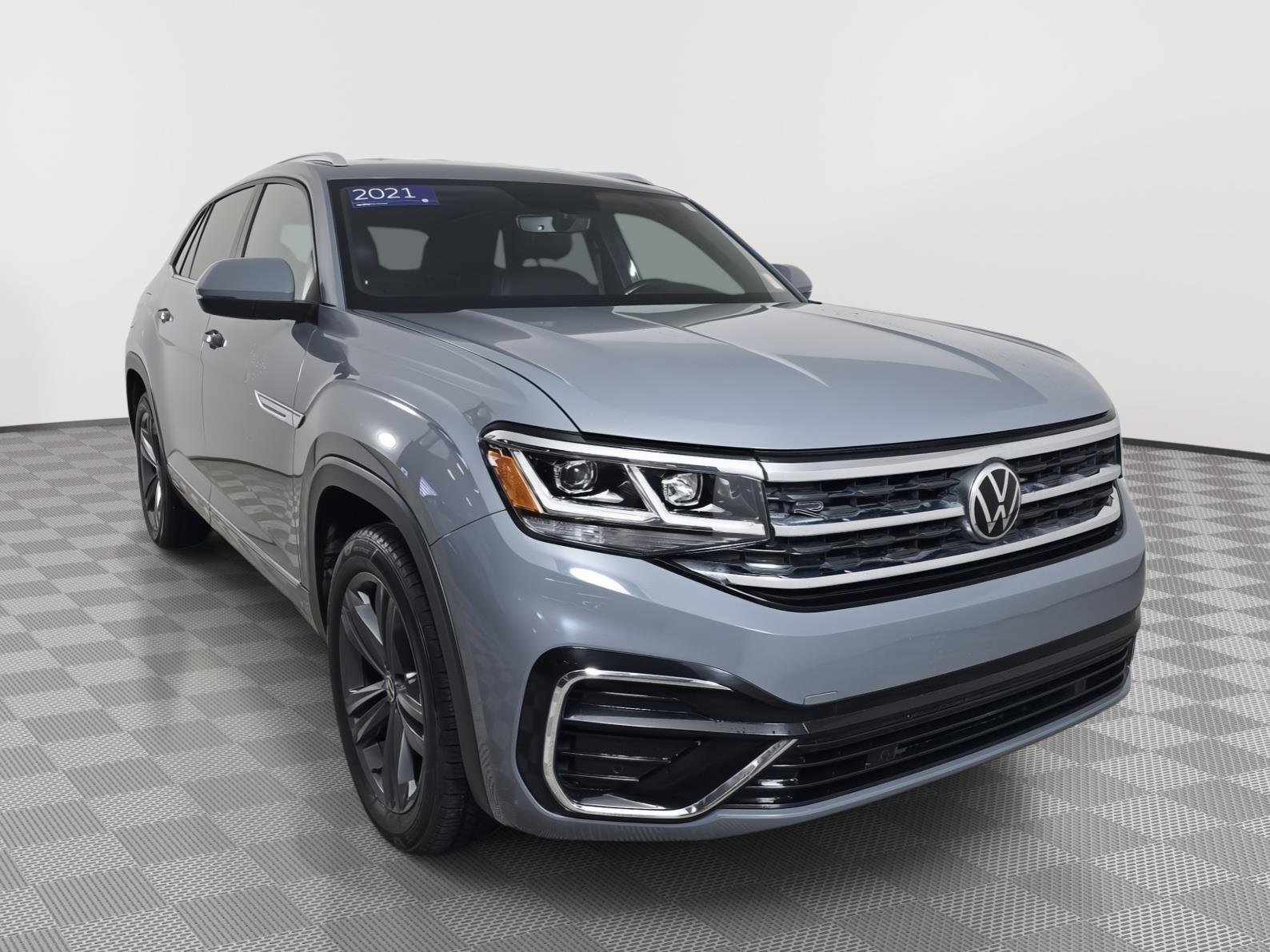 2021 Volkswagen Atlas Cross Sport SE w/Tech R-Line