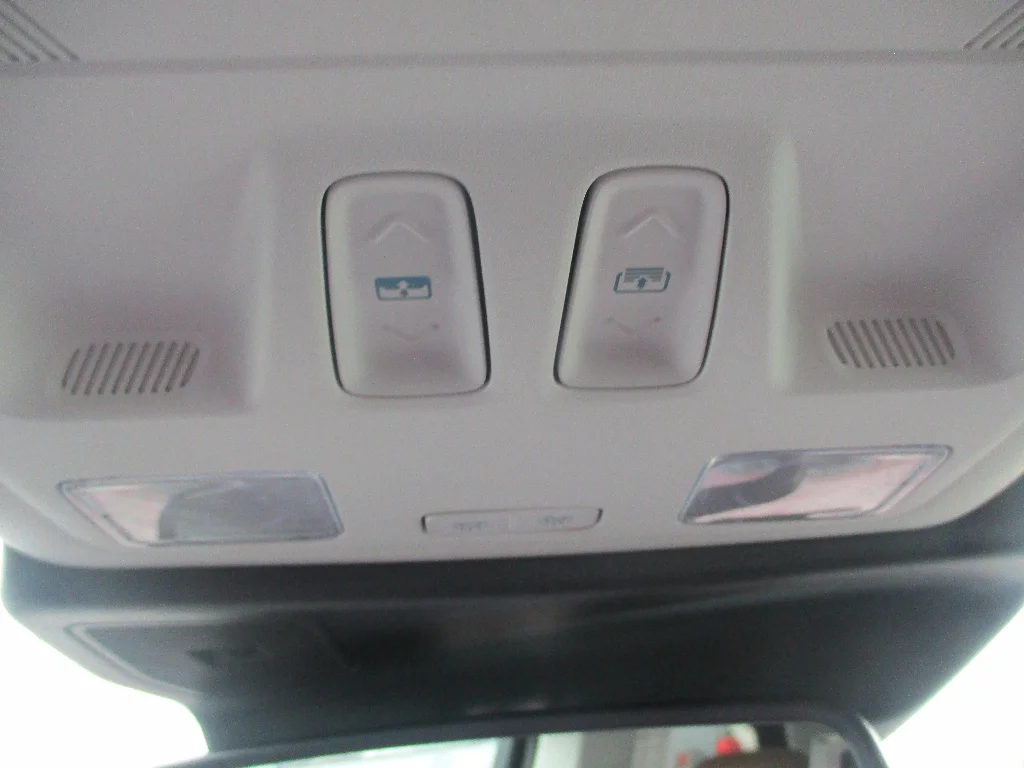 Used 2025 Ruby Red Metallic Tinted Clearcoat Ford Outer Banks image 19