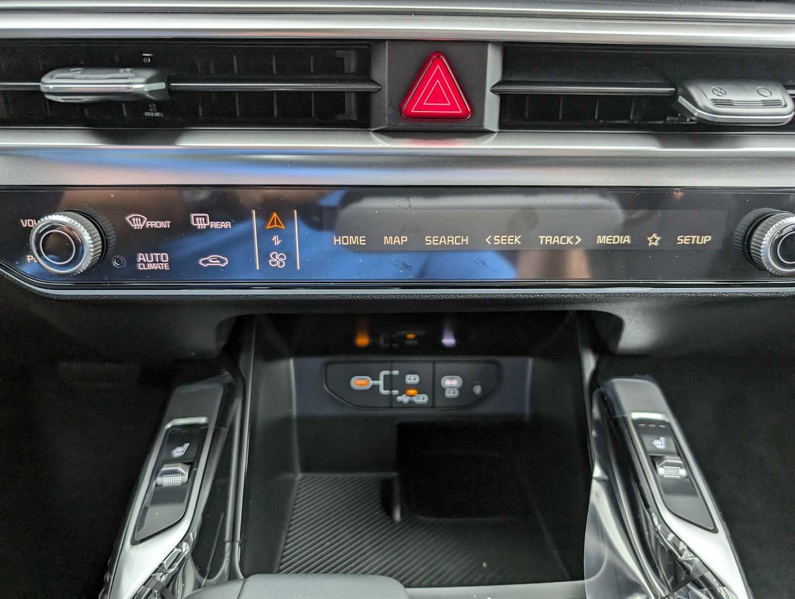 2026 Kia Sorento S - Photo 27