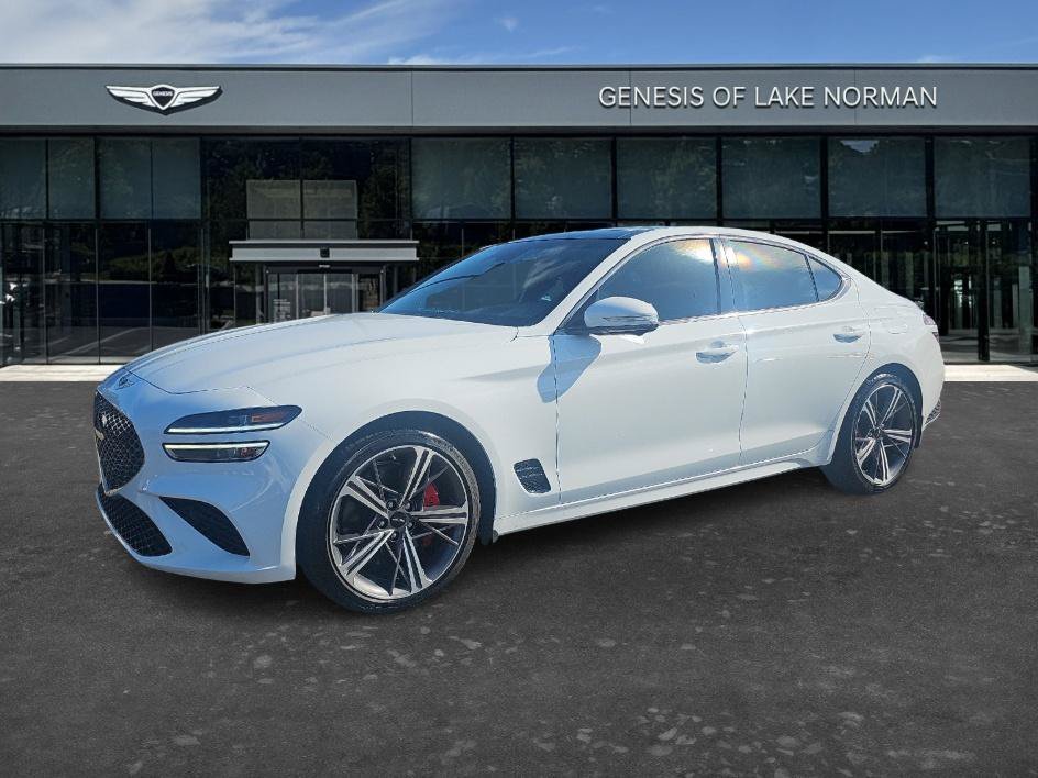 2025 GENESIS G70