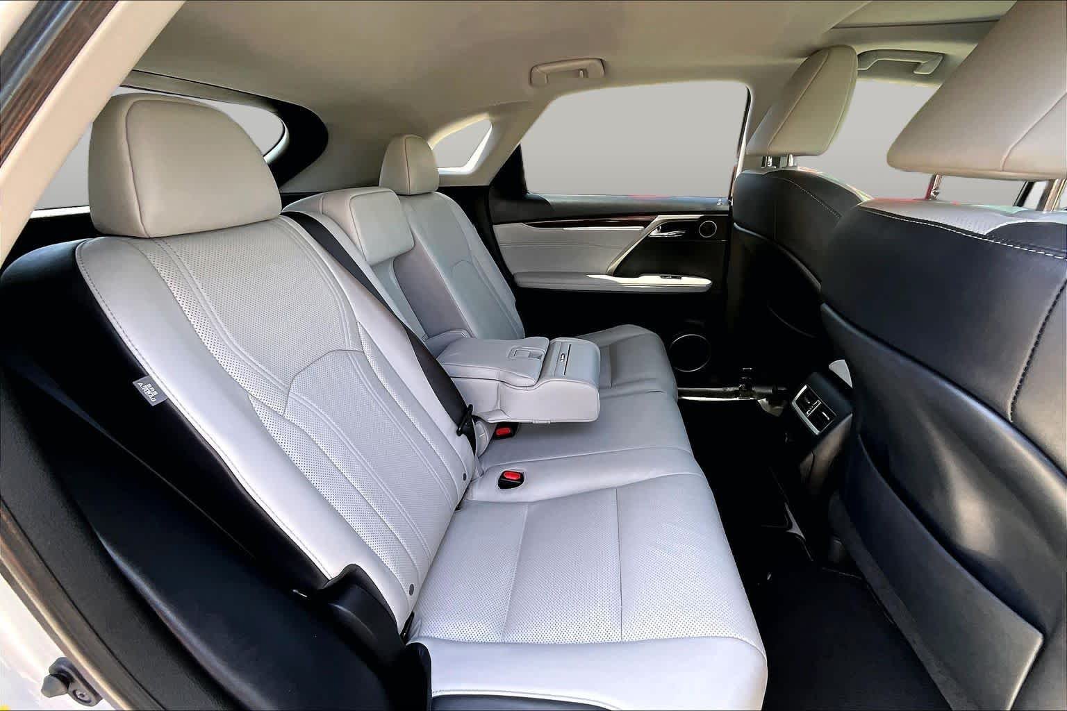 Used 2018 Silver Lining Metallic Lexus  image 20