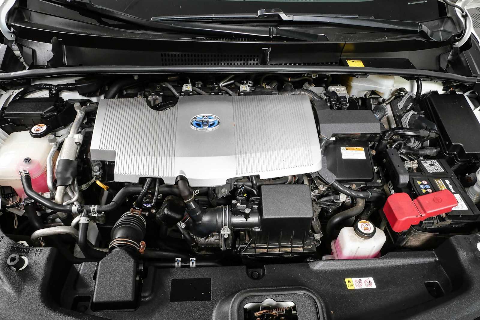 Used 2017 Blizzard Pearl Toyota Advanced image 31