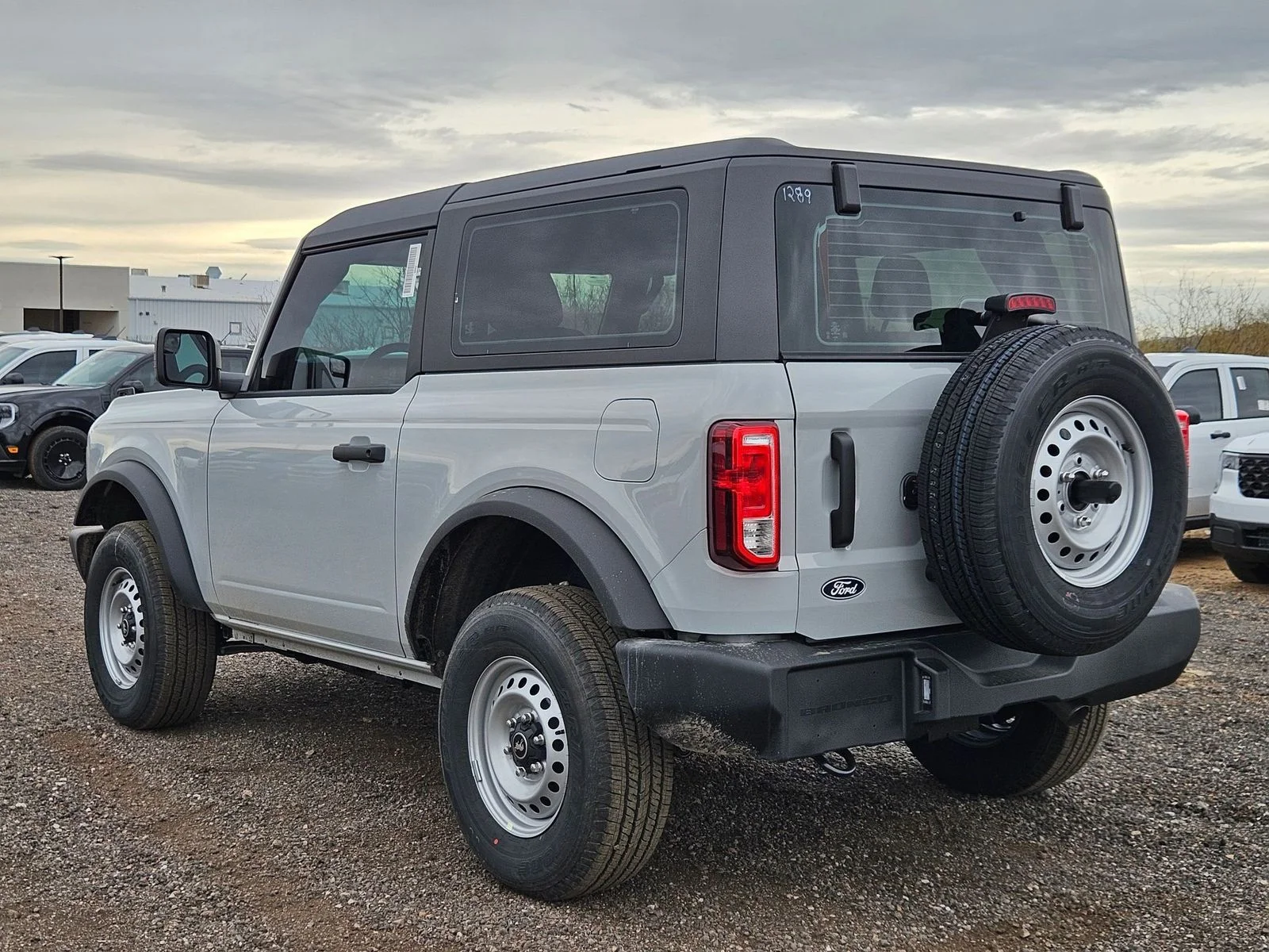 New 2026 Avalanche Ford Base image 8