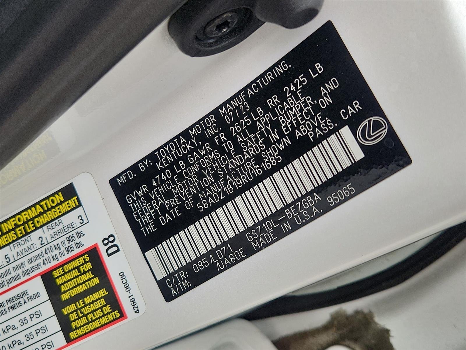 Used 2024 White Lexus ES 350 image 33