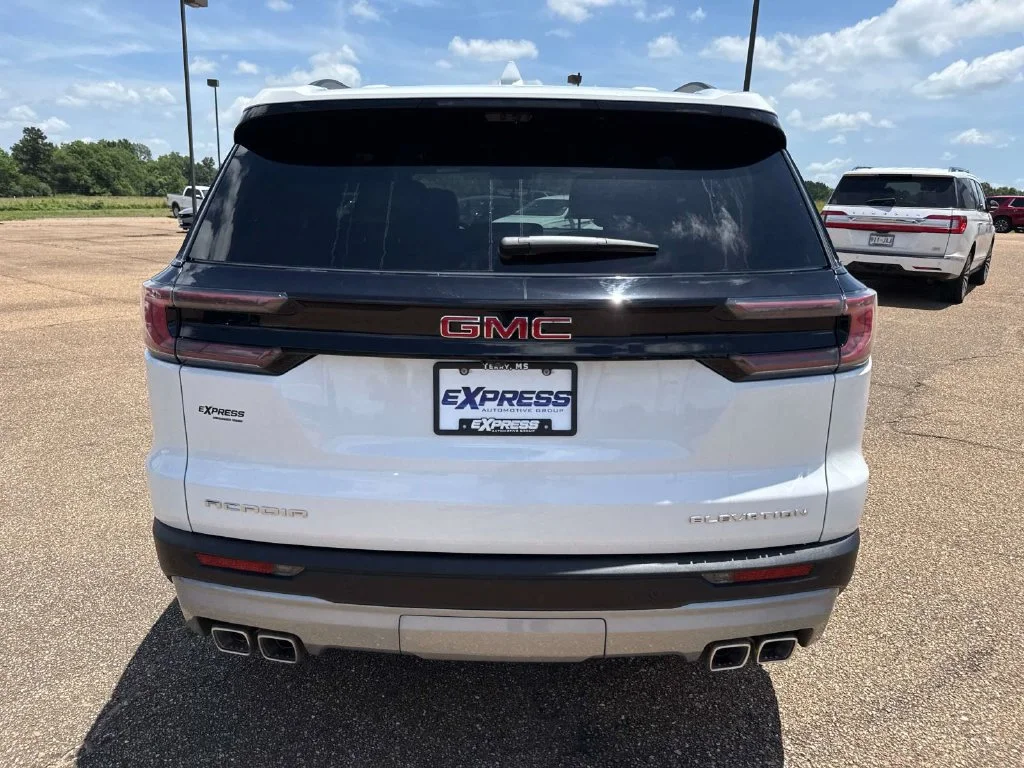2026 GMC Acadia Elevation - Photo 11