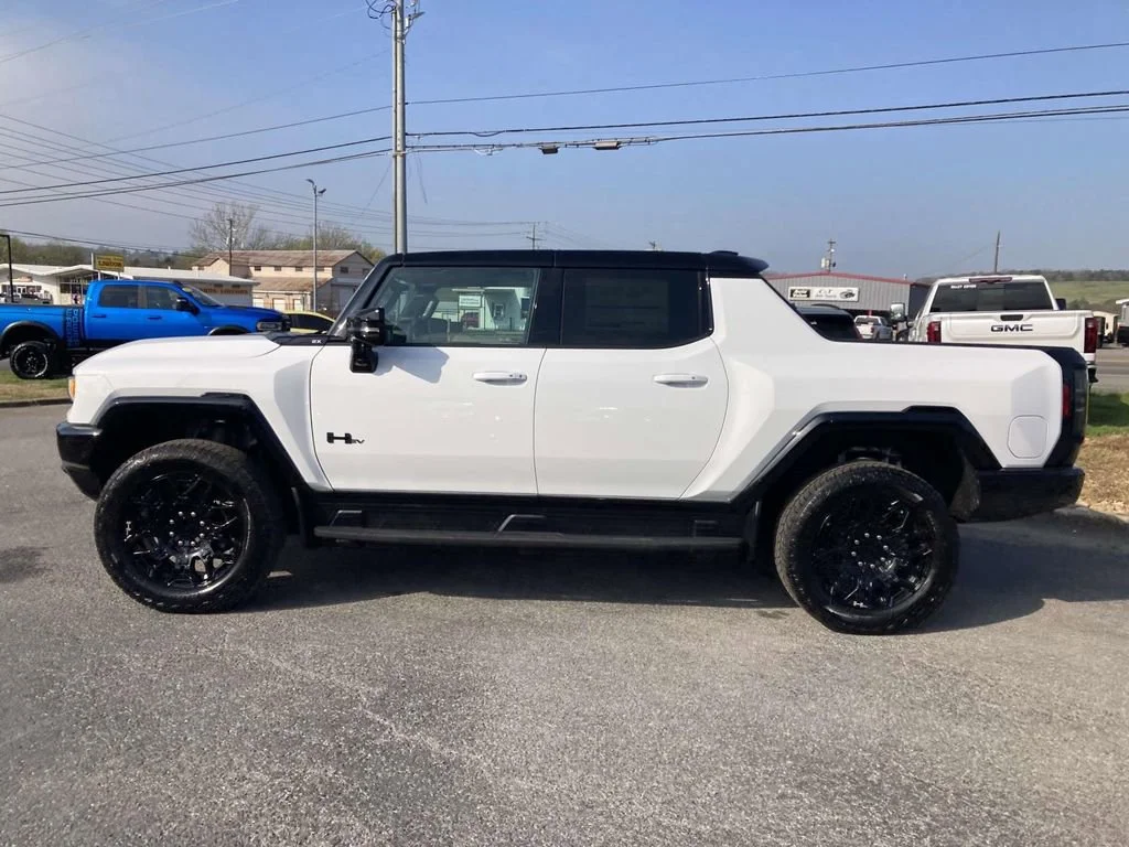 New 2026 Interstellar White GMC 2X image 7