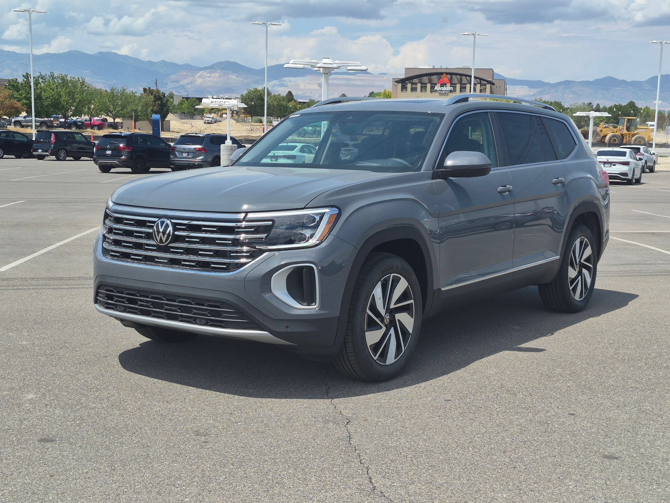 New 2026 Pure Gray Volkswagen 2.0T SEL image 8