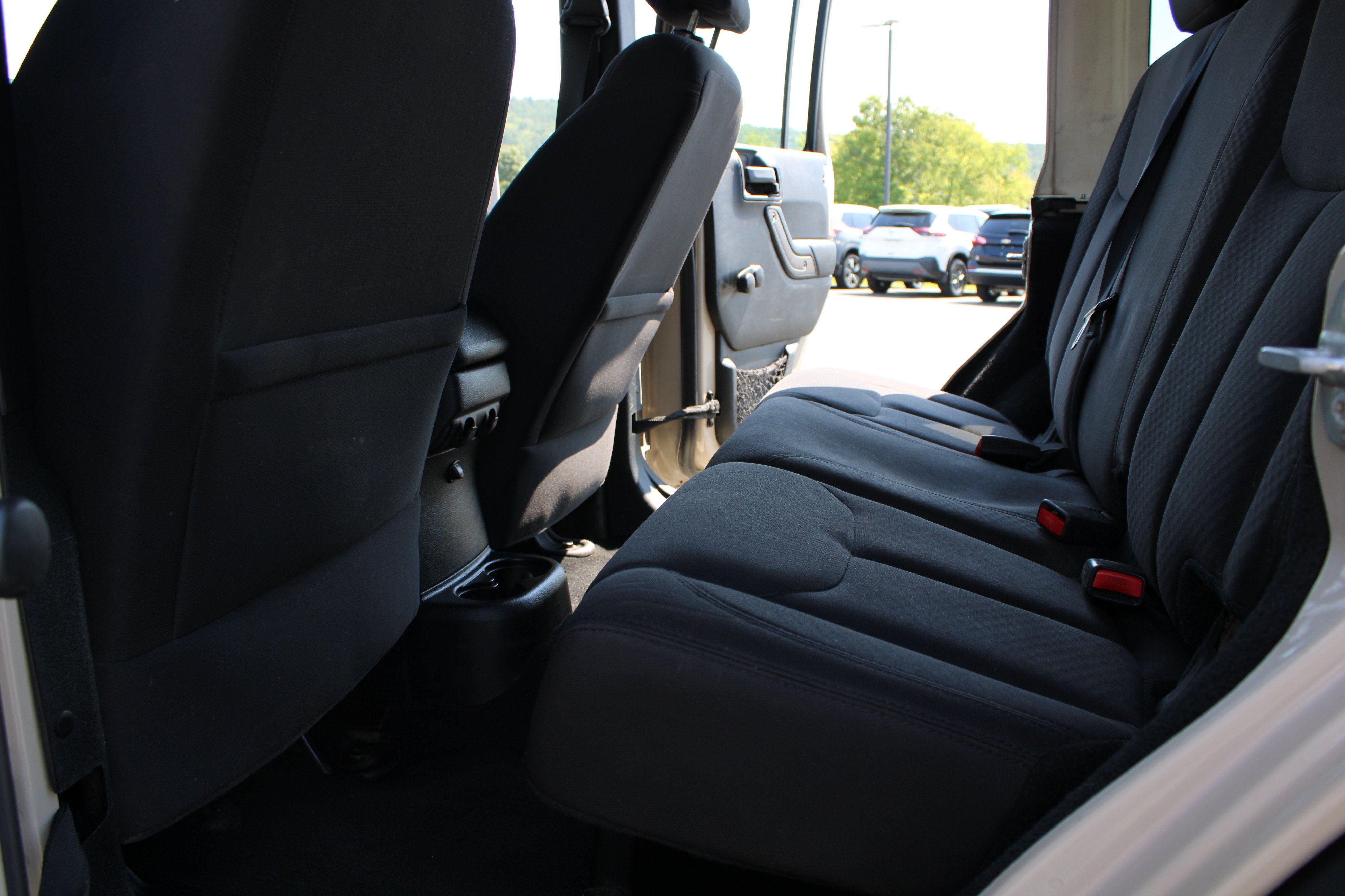 Used 2016 Mojave Sand Clearcoat Jeep Sport image 15
