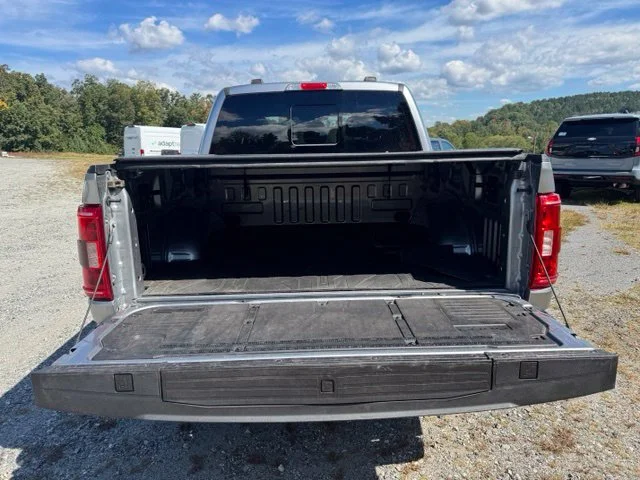 Used 2021 Silver Ford XLT image 7