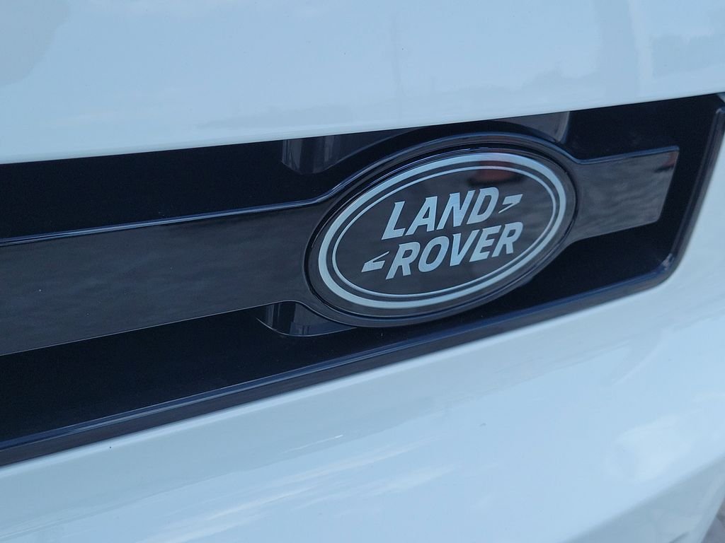New 2026 Fuji White Land Rover S image 10