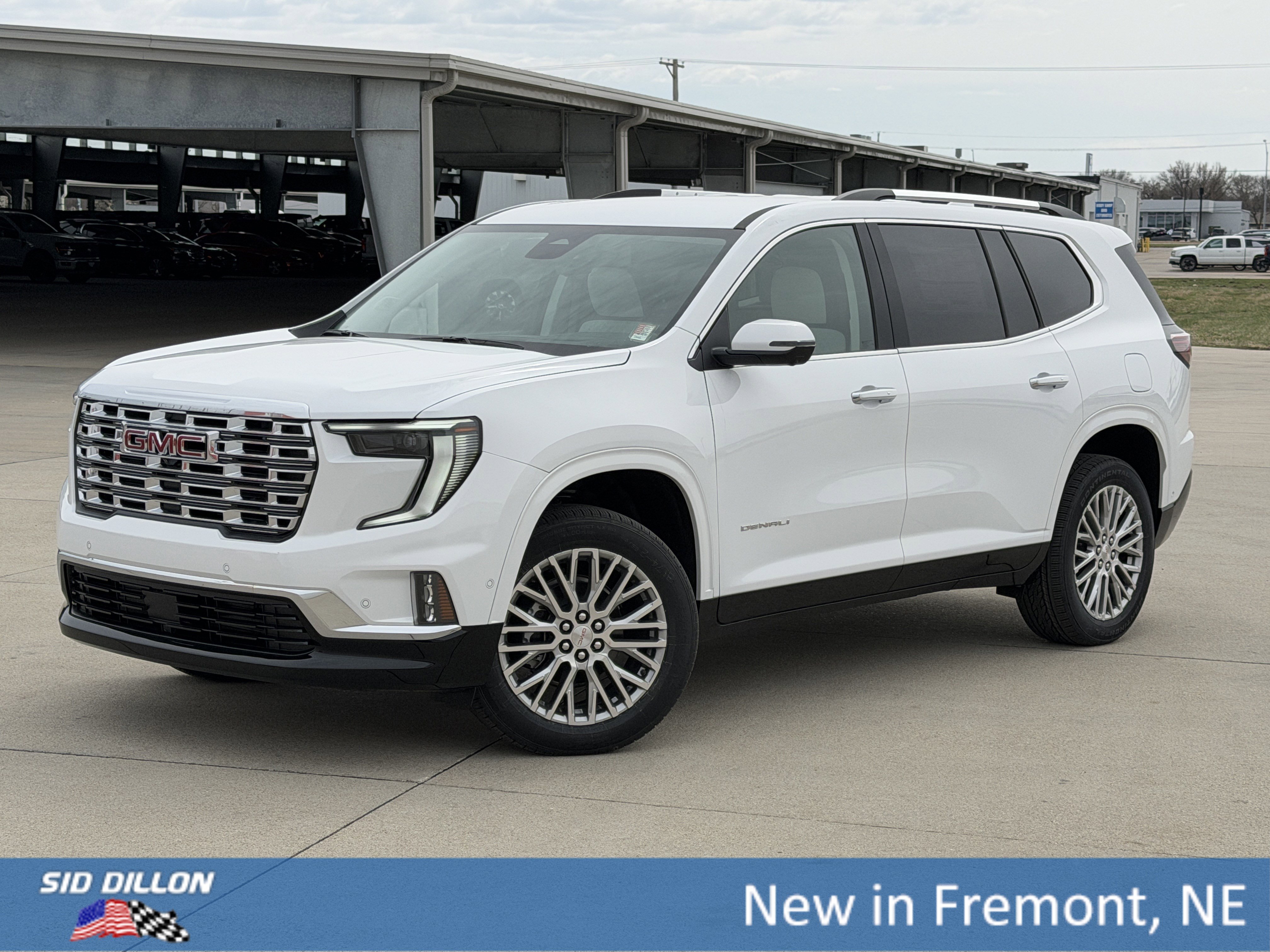 2026 GMC Acadia Denali AWD's photo