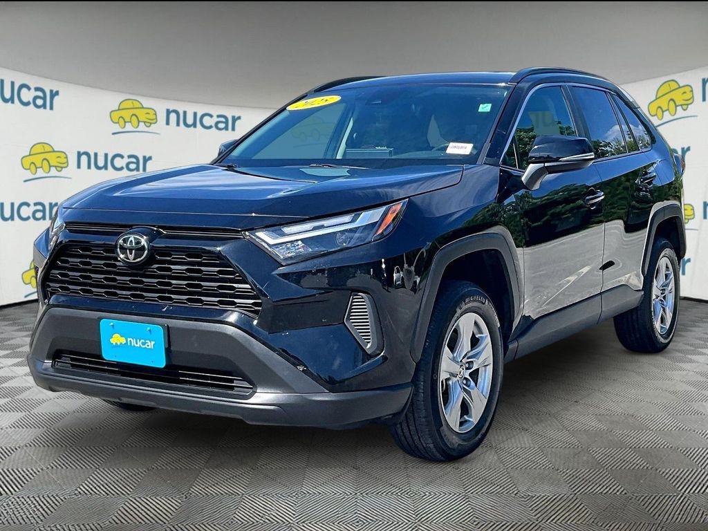 Used 2025 Black Toyota XLE image 3