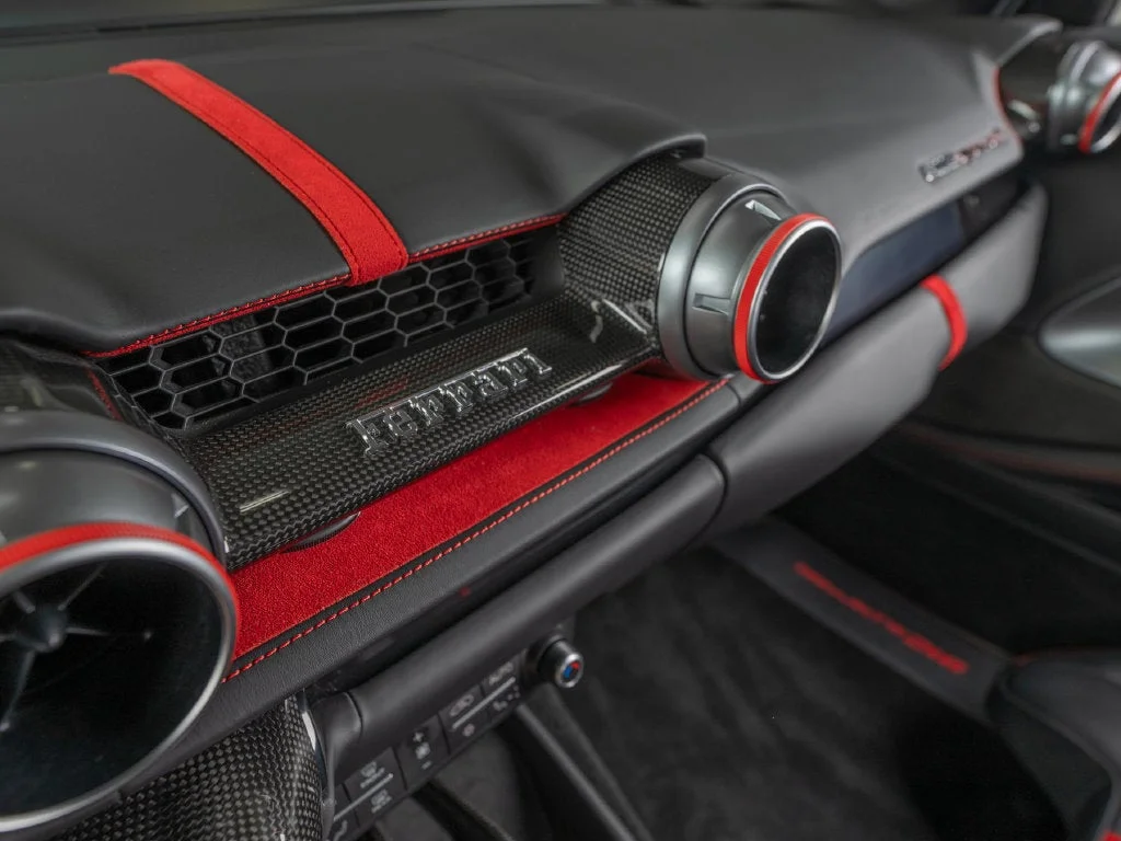 Certified Used 2020 Nero Ferrari Base image 30