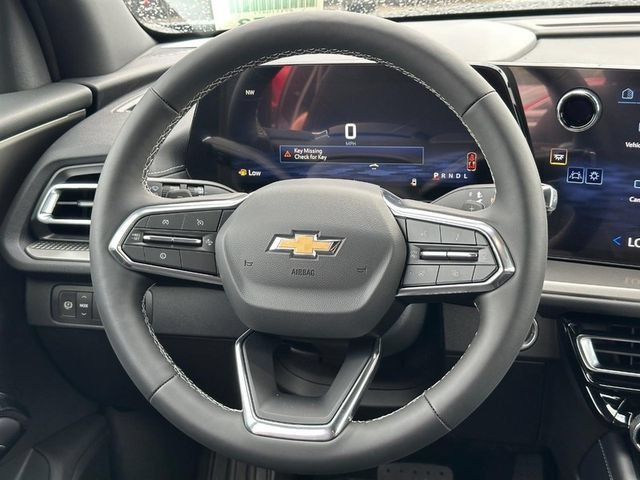New 2027 Mosaic Black Metallic Chevrolet LT image 9